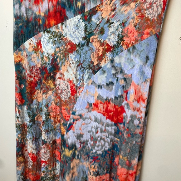 Soft Surroundings Red and Blue Abstract Sheath Dress with 3/4 Sleeves Small - Picture 3 of 10